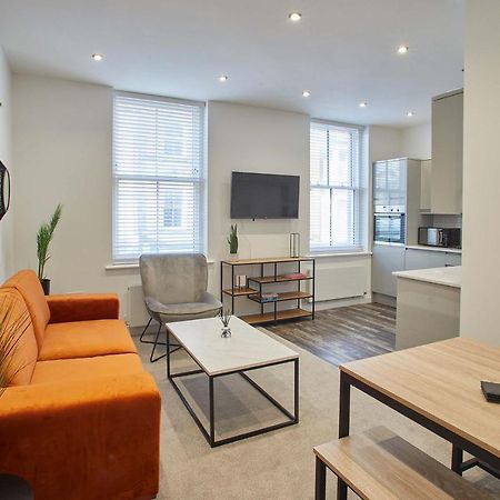 Host & Stay - Apartment One, Hudsons Yard House Уитби Экстерьер фото