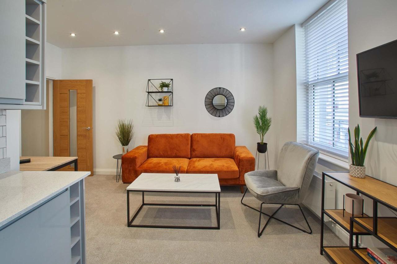 Host & Stay - Apartment One, Hudsons Yard House Уитби Экстерьер фото